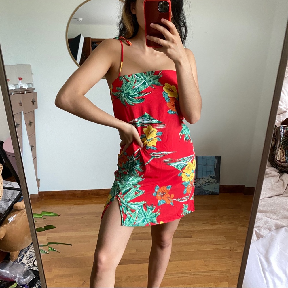 Tropical dress!